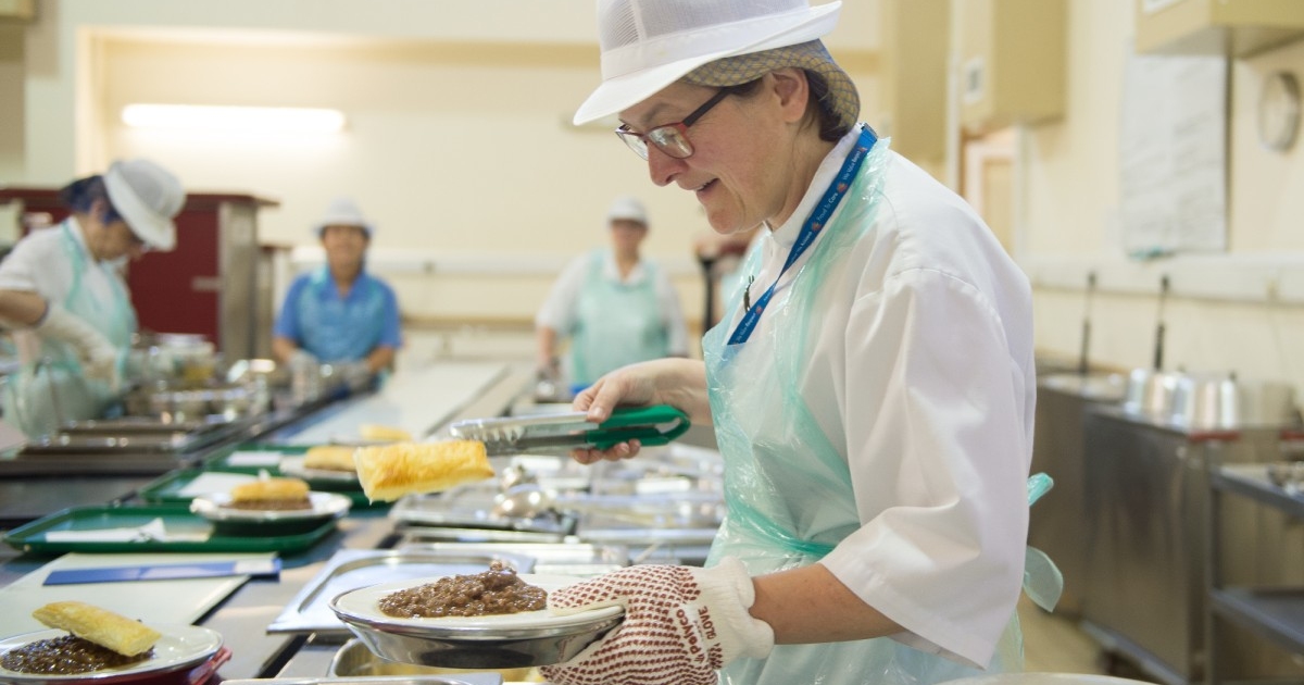 what-is-a-cna-certified-nursing-assistant-job-duties